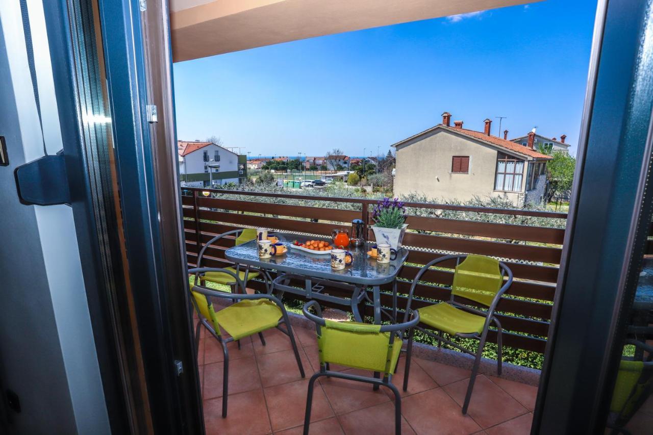 Apartments Villa Irena Пореч Экстерьер фото
