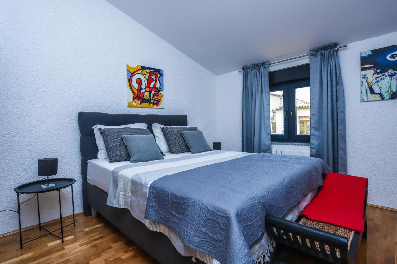 Apartments Villa Irena Пореч Экстерьер фото