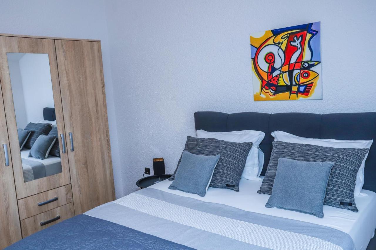 Apartments Villa Irena Пореч Экстерьер фото