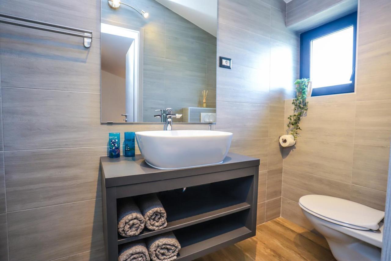 Apartments Villa Irena Пореч Экстерьер фото