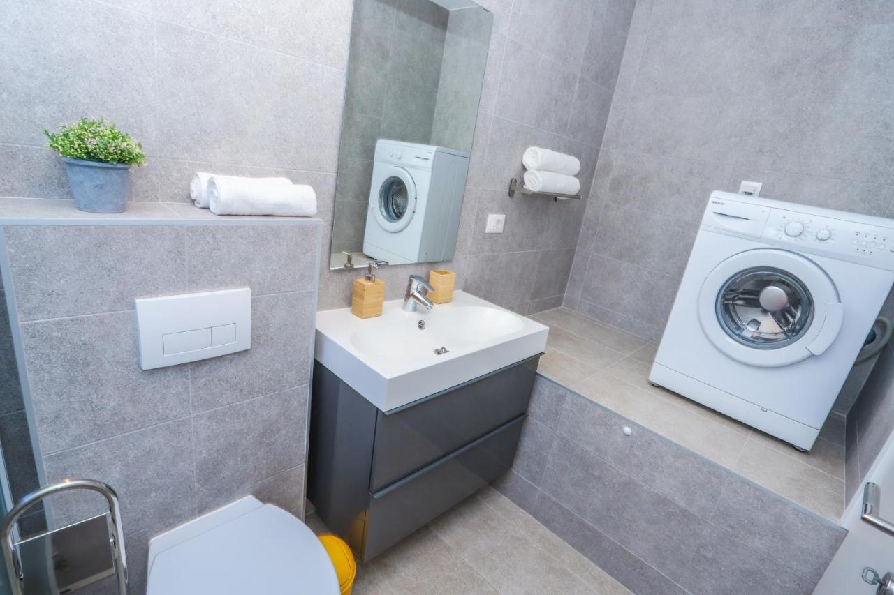 Apartments Villa Irena Пореч Экстерьер фото
