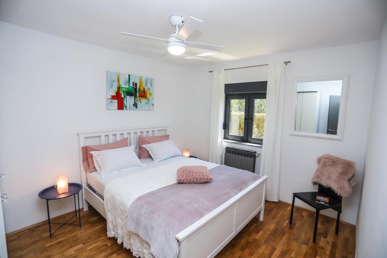 Apartments Villa Irena Пореч Экстерьер фото