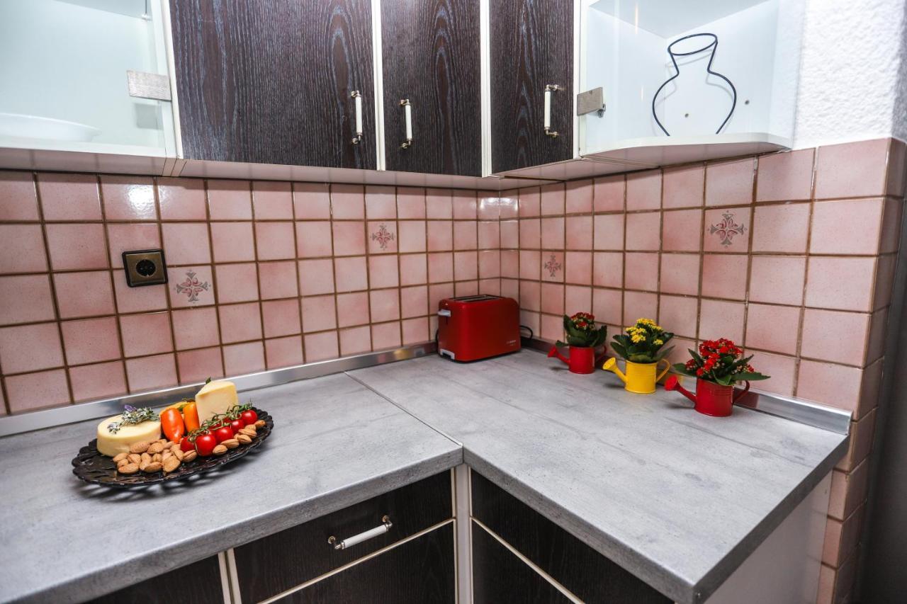 Apartments Villa Irena Пореч Экстерьер фото