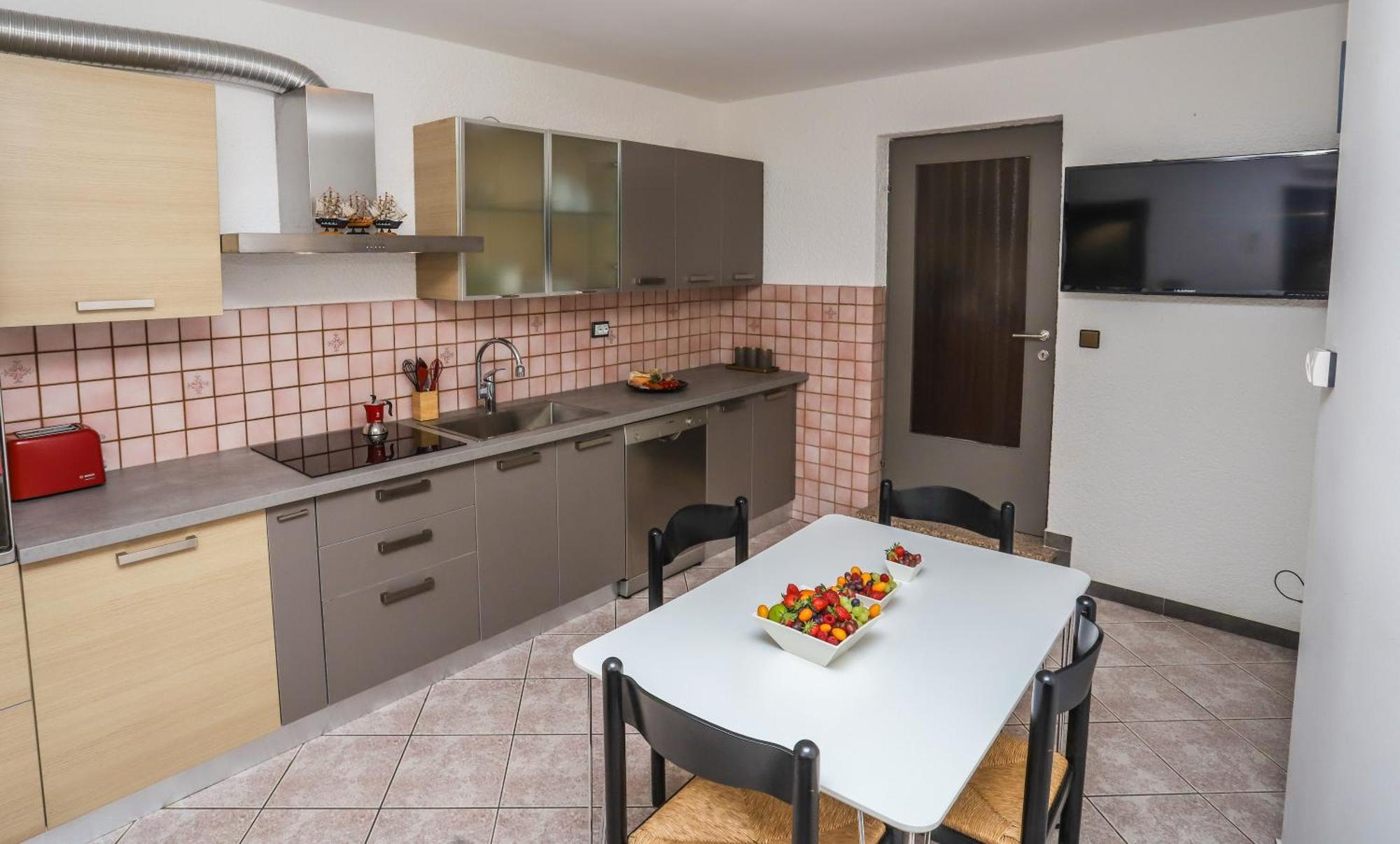 Apartments Villa Irena Пореч Экстерьер фото